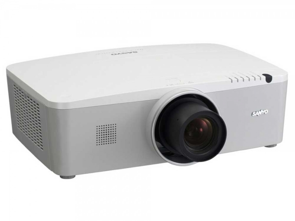  Sanyo PLC-WM5500 used 