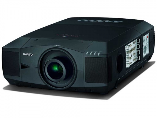  Sanyo PLC-XF42-LNS-S03 used 